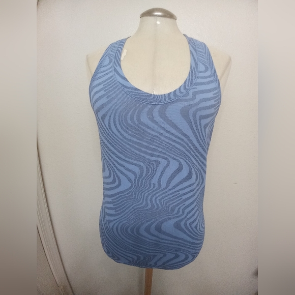 Athleta Momentum Seamless Tank Top - Picture 5 of 6